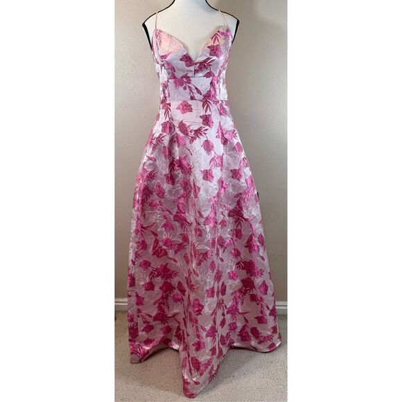 NWT Lulus With Passion Pink Floral Print Jacquard Sleeveless Maxi Dress Medium - Picture 3 of 13